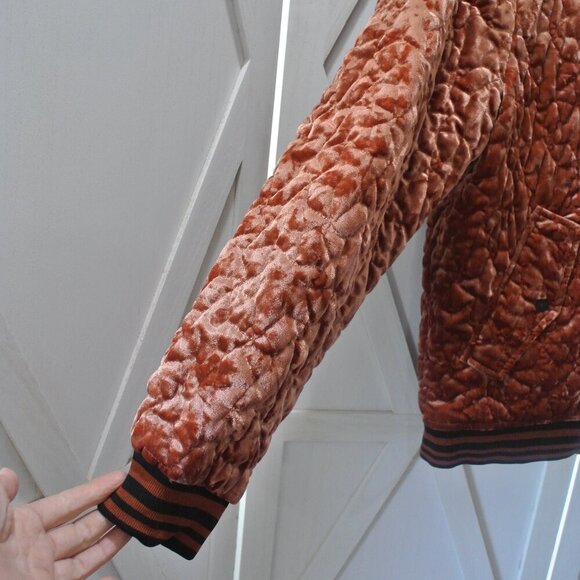Bernardo Quilted Velvet Bomber Jacket - Picture 7 of 10